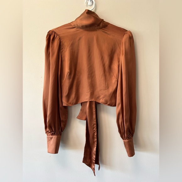 With once Wilfred top no longer available in this style! - Picture 1 of 6